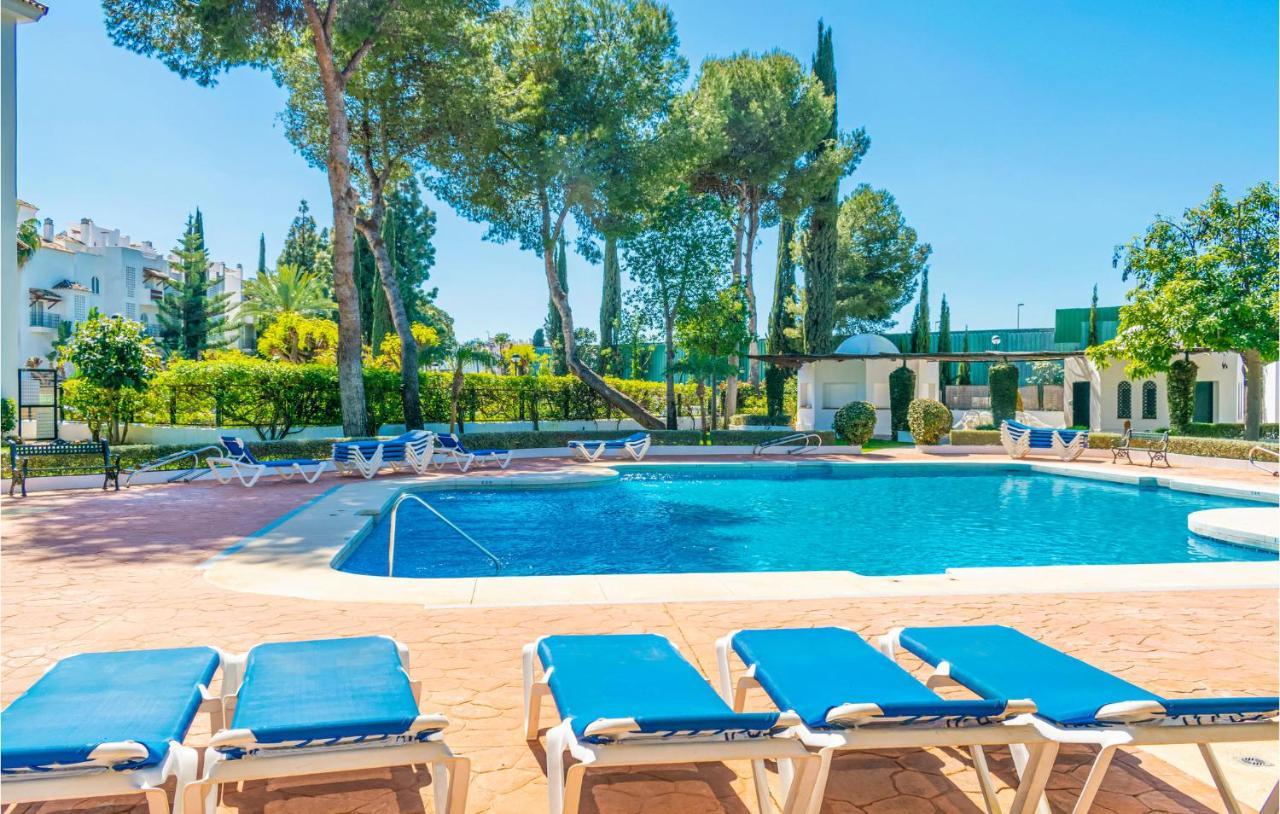 Lovely Apartment In Marbella With Kitchenette Dış mekan fotoğraf