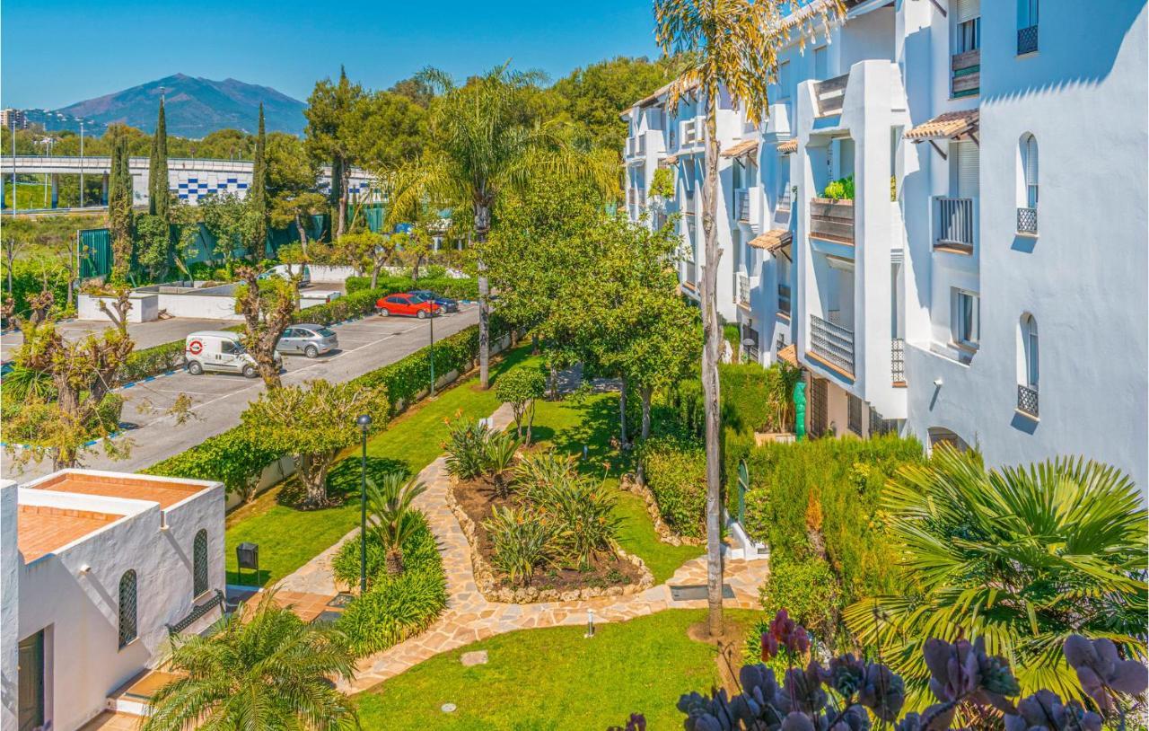 Lovely Apartment In Marbella With Kitchenette Dış mekan fotoğraf