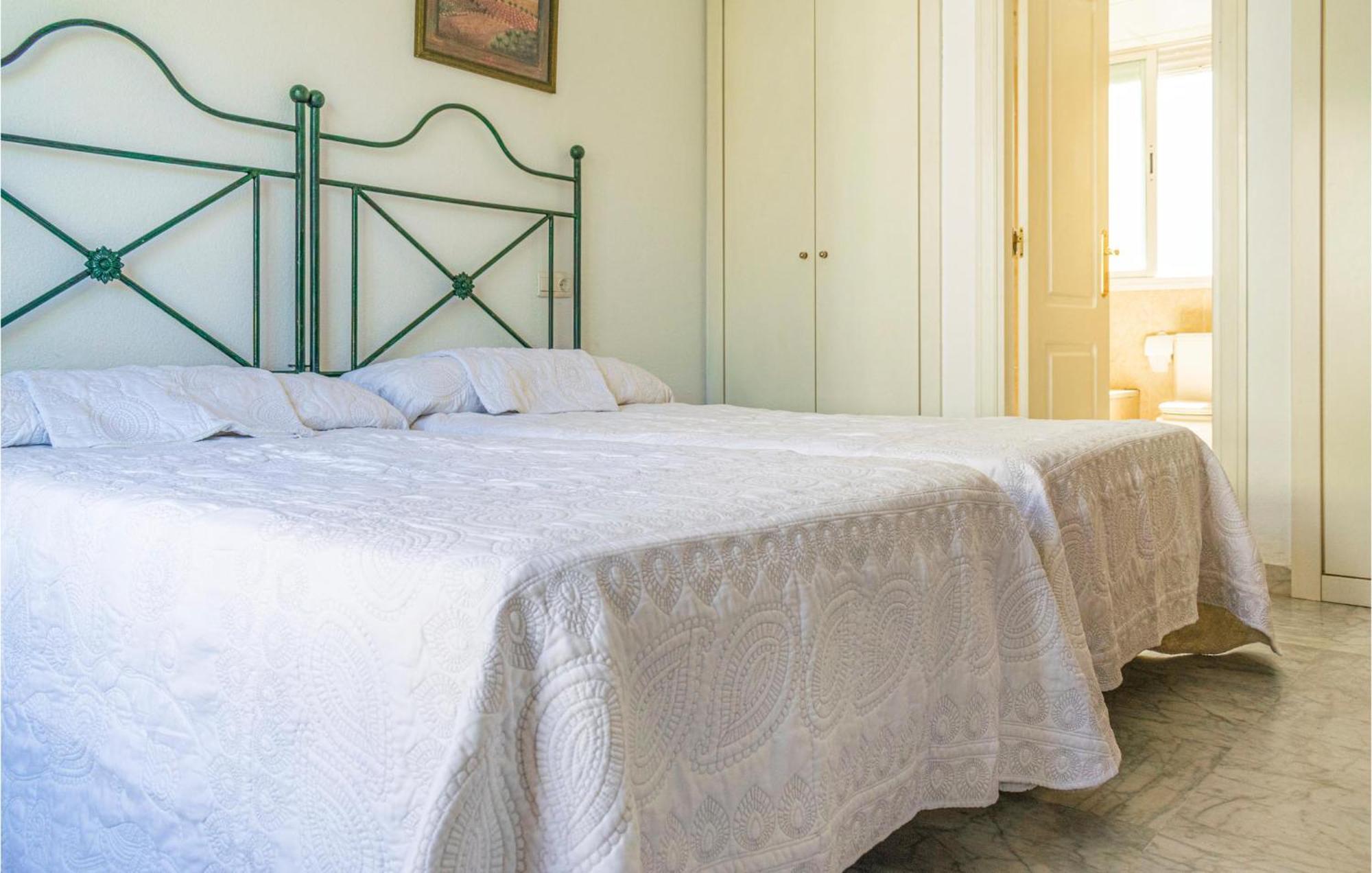 Lovely Apartment In Marbella With Kitchenette Dış mekan fotoğraf